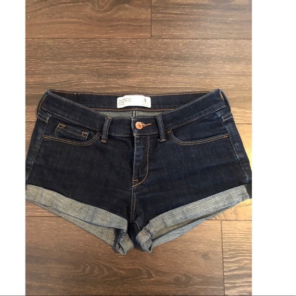 Abercrombie & Fitch Pants - Abercrombie Shorts